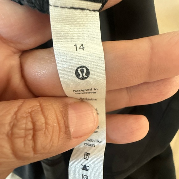Lululemon Athletica Black Leggings - Picture 3 of 3